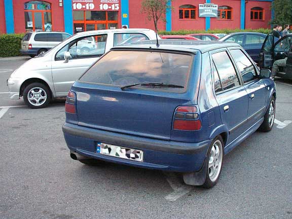 Nomi