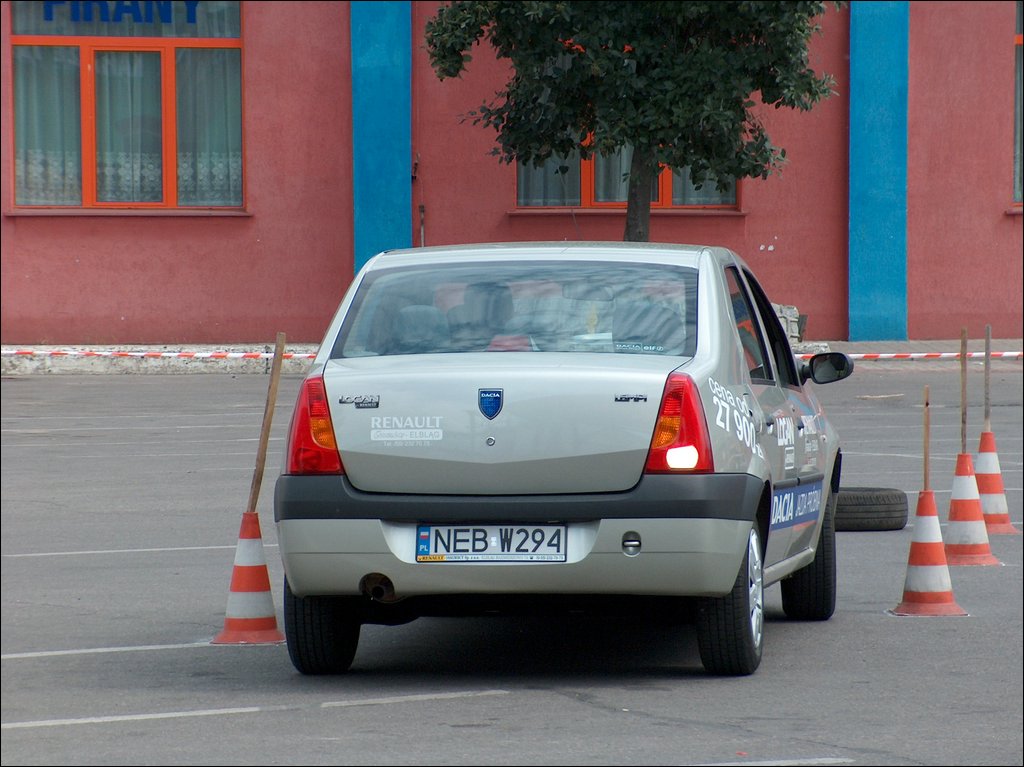mega 027.jpg