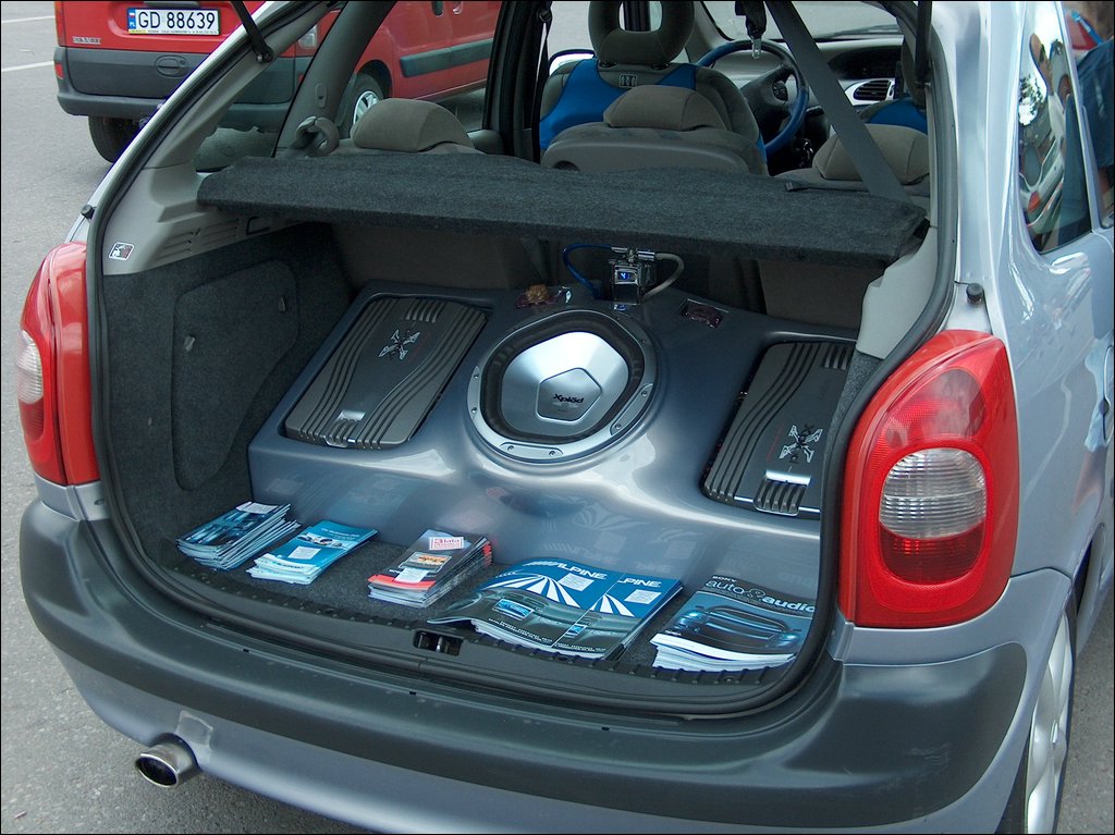 mega 048.jpg