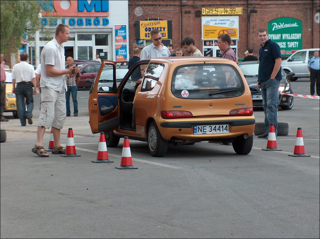 mega 072.jpg